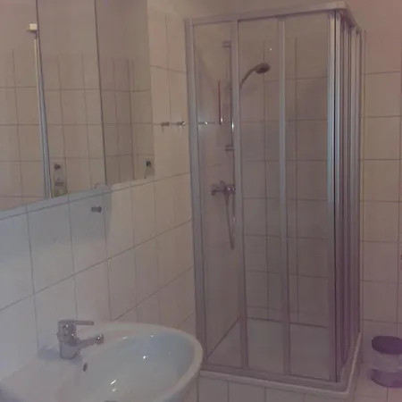 Ferienwohnung-hagenower-str-38 * Schwerin (Mecklenburg-Vorpommern)